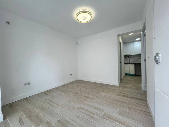 #394 - Departamento para Venta en Madrid - Madrid - 3
